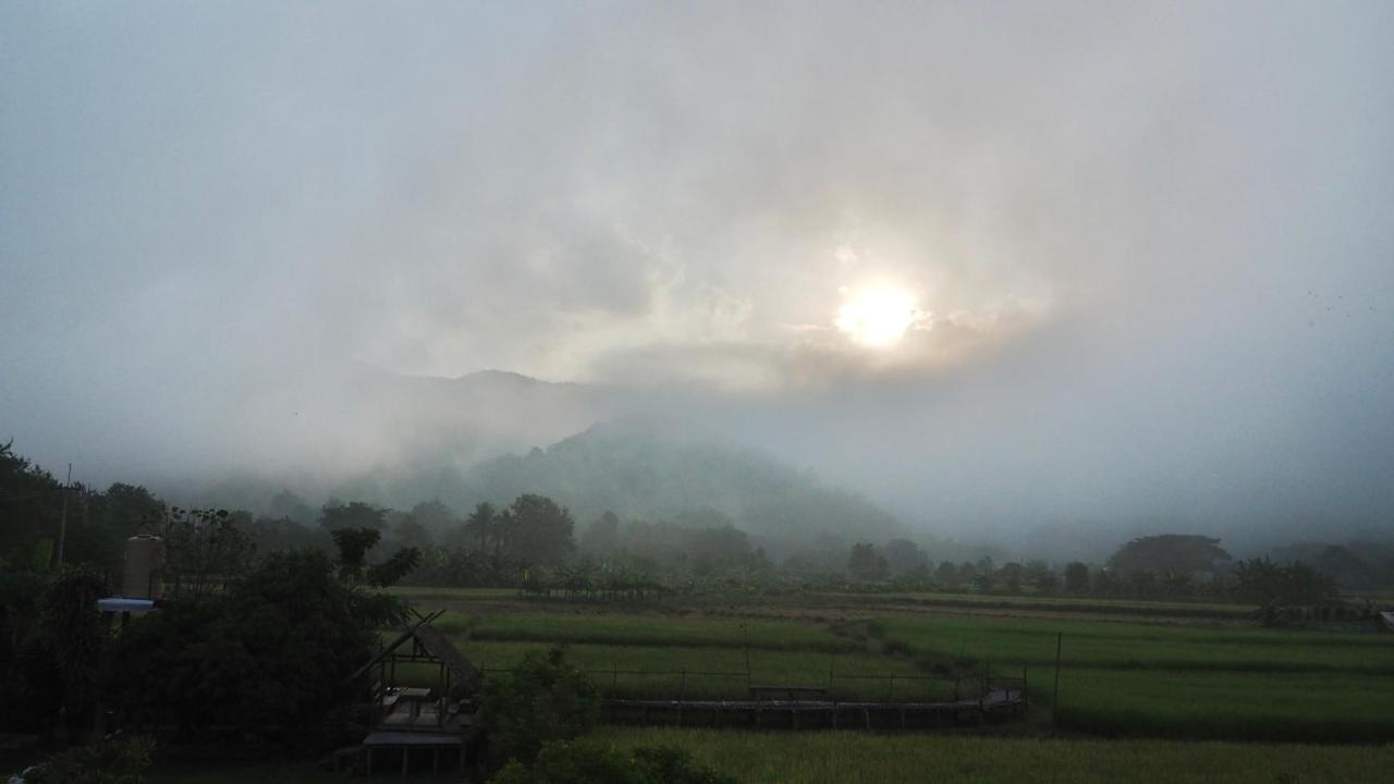 Bantaphan Homestay Nan Zewnętrze zdjęcie